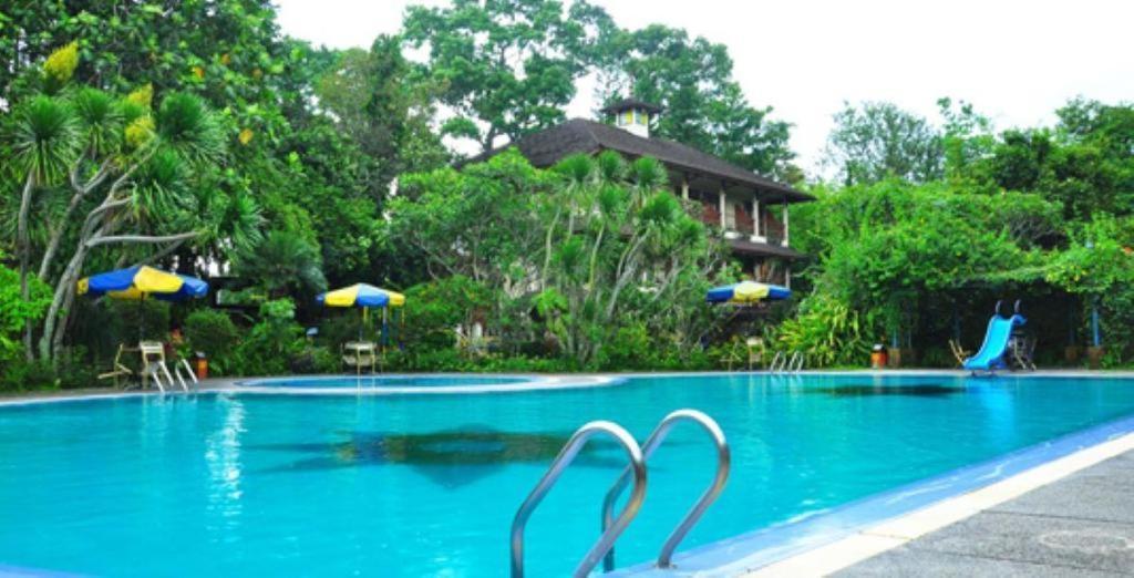 Taman Sari Hotel Dan Resort Sukabumi Zewnętrze zdjęcie